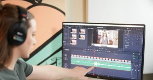 Moment – How To Make Videos For Youtube: Launch & Grow Your Channel