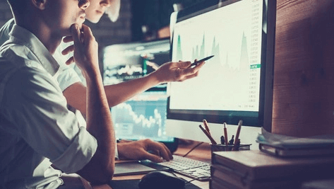 4-Strategies-that-Will-Make-you-a-Professional-Day-Trader-1