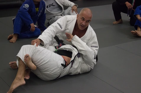 Mario Sperry Pressure Passing for Older Guys Mario Sperry Pressure Passing for Older Guys