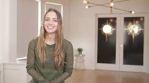 Talia Sutra AloMoves Meditations for Love