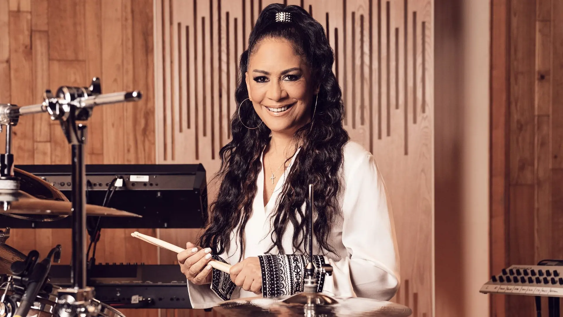 Sheila E. - MasterClass - Teaches Drumming and Percussion a