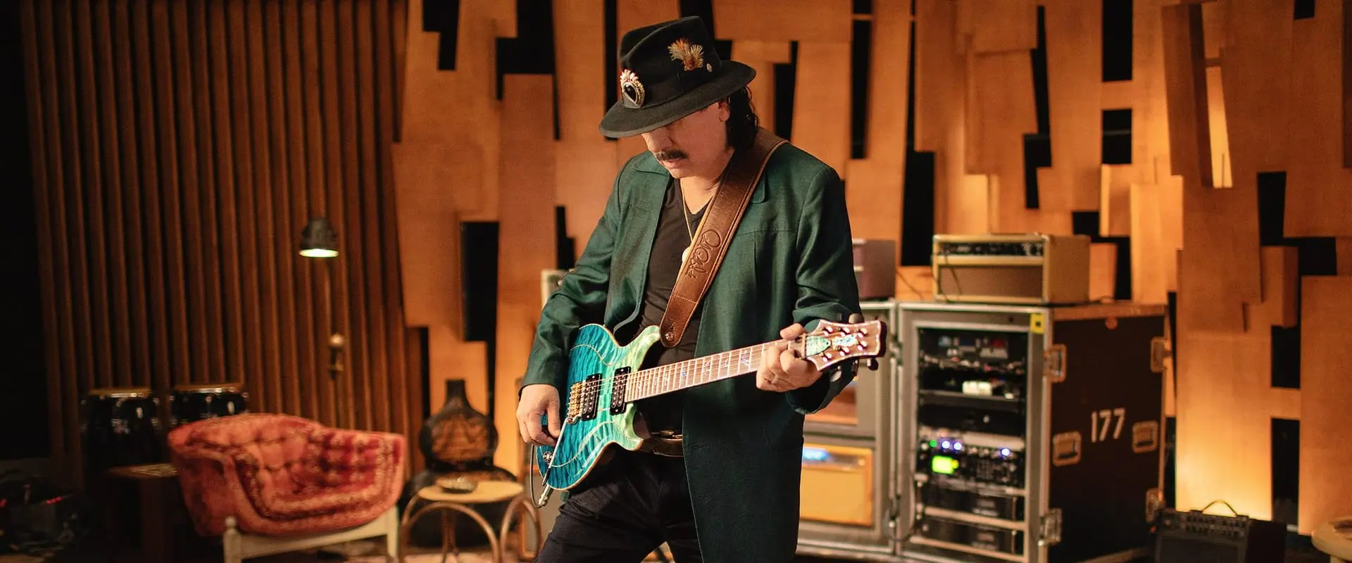 Teaches The Art and Soul of Guitar